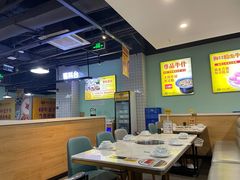 大堂-潮汕大目牛肉火锅(水围店)
