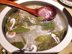 莼菜银鱼羹-探花·意境江南菜·唐伯虎文化体验店·松鼠桂鱼(观前店)