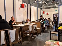 -尚尚仙·酸汤猪手·猪肚鸡火锅(华联万柳购物中心店)