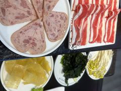 -渝里重庆火锅(航天城店)