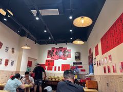 -柳州肥姨妈大骨螺蛳粉(沙河店)