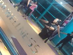 -一兆韦德健身(慧芝湖店)