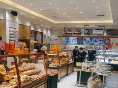 面包甜点陈列柜-多乐之日(颐堤港店)