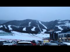 -鳌山滑雪度假区