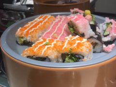 -龍歌自助小火锅(市南金茂湾店)