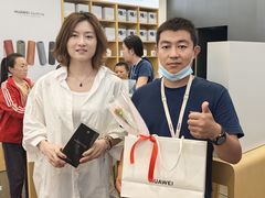 -华为授权体验店(回龙观华联)