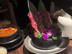 -明洞阿姨·韩式酱蟹烤肉·创意料理(三元桥店)