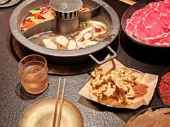 -晓宇重庆火锅(西安荟聚店)
