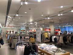 -H&M(华润万象城店)