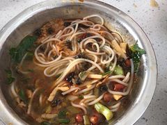 螺蛳粉-凤张螺蛳粉·爽口粉(跃进路总店)