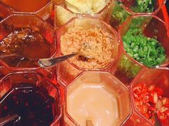 九宫格酱料-禄婶鸡煲·打边炉