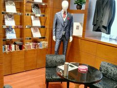 -宇翔服饰(双井桥东首城国际店)