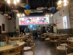 -牟记江湖特色重庆菜鱼蛋小龙虾黄鳝鸡腰(巴南区鱼洞鲁能店)
