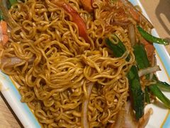 -街角等你.大连海鲜烧烤.经典铁板海鲜串(西安路店)