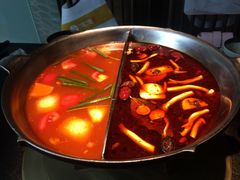 -湊湊火锅·茶憩(新中关购物中心店)