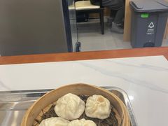 -老西白点心店