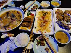 -粉墨特色菜·烧烤音乐酒馆