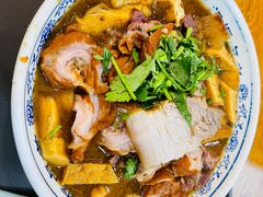 卤煮火烧-门框胡同百年卤煮(新街口店)