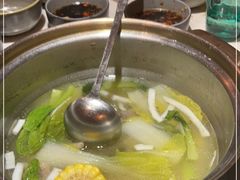 -喃喃椰·糟粕醋·椰子鸡火锅(七堡花园店)