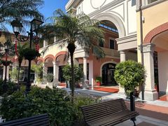 -佛罗伦萨小镇广佛名品奥特莱斯(疏港路店)