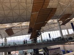 -星巴克(香港国际机场44号闸店)