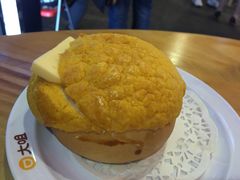-新大咀港式茶餐厅(宝山万达店)