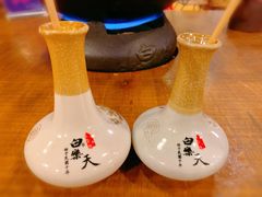 -白乐天毛肚火锅馆(解放碑店)