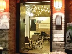 -脚下咖啡·CHILL酒馆(灵光东巷店)
