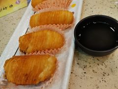 金枕榴莲酥-点都德(盘福楼店)