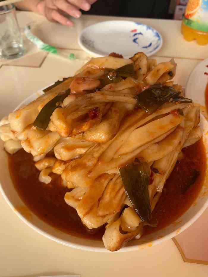 又一村鱼锅卷子-"【鱼锅卷子】 【简介】鱼锅卷子属于天津.