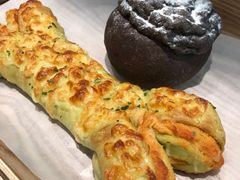 -奈雪的茶(湖滨银泰in77C区PRO店)