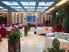 大堂-鹊华居·地道鲁菜·海鲜·融合味(大明湖店)