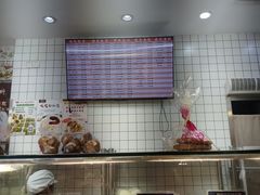 -白玉兰食品甜凤店(合生汇店)