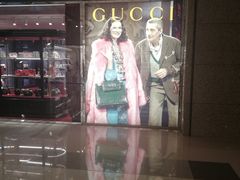 -BURBERRY(上海港汇恒隆广场店)