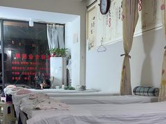 -唐师专业按摩足浴(玉双路店)