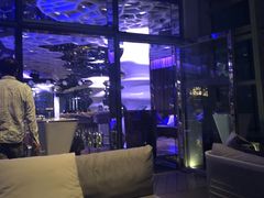 -OZONE 顶楼酒吧(香港丽思卡尔顿酒店)