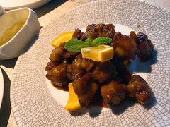 -穹六人间 people 6(岳阳路店)