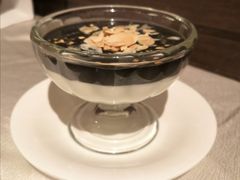 黑白芝麻布丁-上海金桥红枫万豪酒店-万豪中餐厅