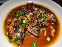 红烧鲫鱼-老馆子·建德菜·山肴鱼鲜(海威新界店)