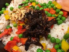 -云海肴·汽锅鸡·云南菜(天山百盛优客店)