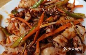 Squid and Cuttlefish Stir-fry