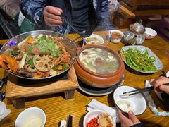 -民食香·腊排骨野生菌美食(木府店)