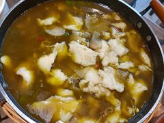 -有红鸡毛店·川菜(建设路店)