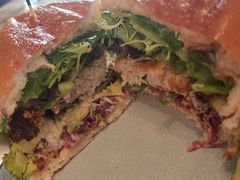 软壳蟹汉堡-RAC BAR(安福路店)