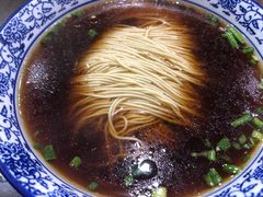 红汤面底-裕兴记•蟹黄面馆(人民广场店)