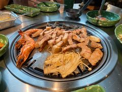 -欧巴炭烤肉오빠숯불구이(南京东路店)