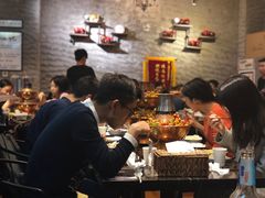 -巴四老城区炭火蛙锅(张江店)