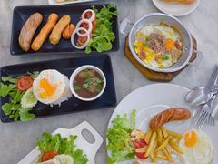 -邢泰记