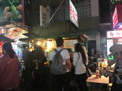 -六合夜市