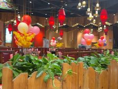 -老滇山寨•云南特色菜•地方菜•民族风情歌舞表演(金碧店)